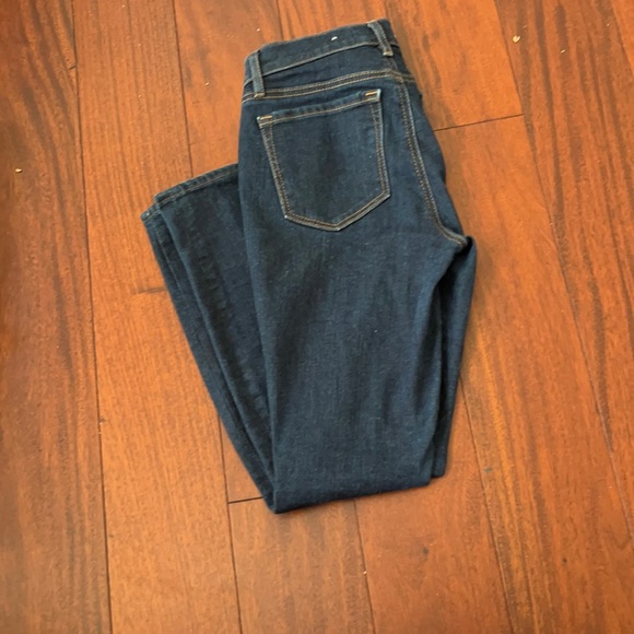 Loft. Jeans. Blue color . Size26 - Picture 2 of 5